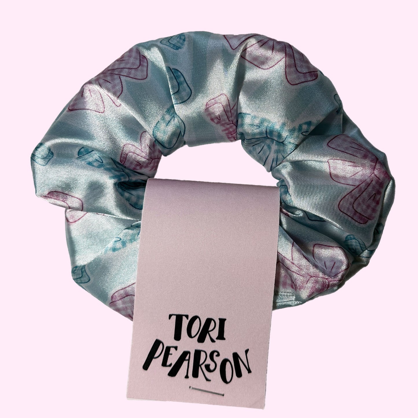 Bow Pattern Scrunchie