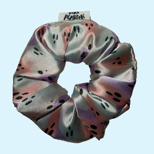The Souls- Stacked Ghost Halloween Scrunchie